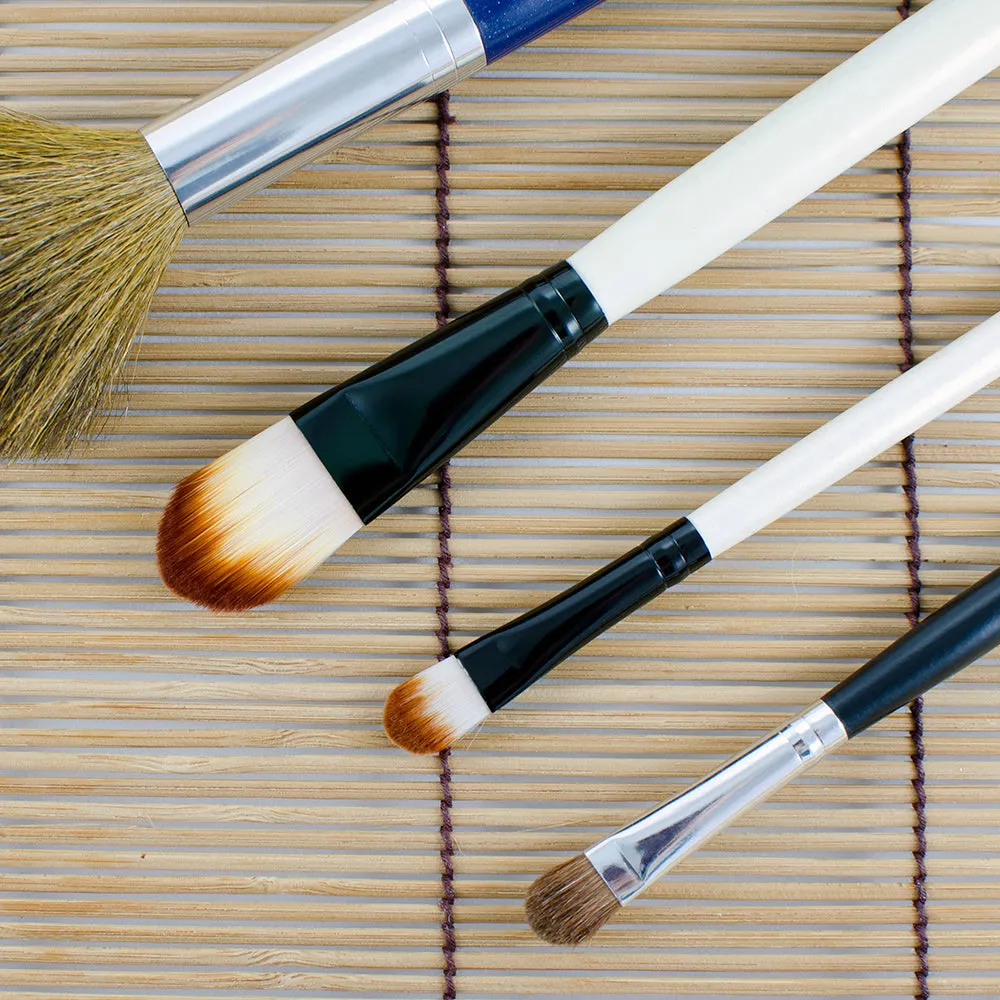 Bamboo Powder Brush
