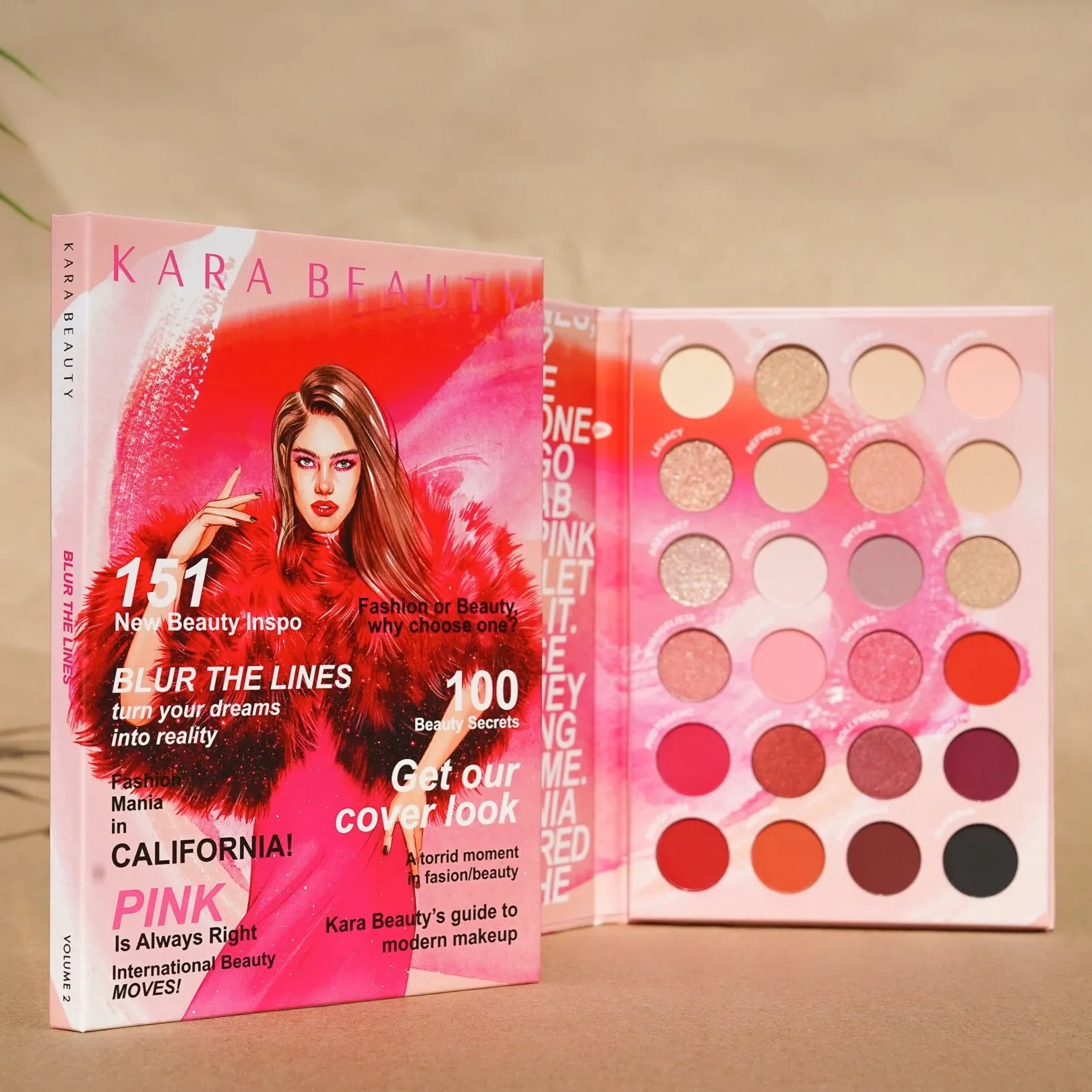 BLUR THE LINES Creative Beauty Eye Palette