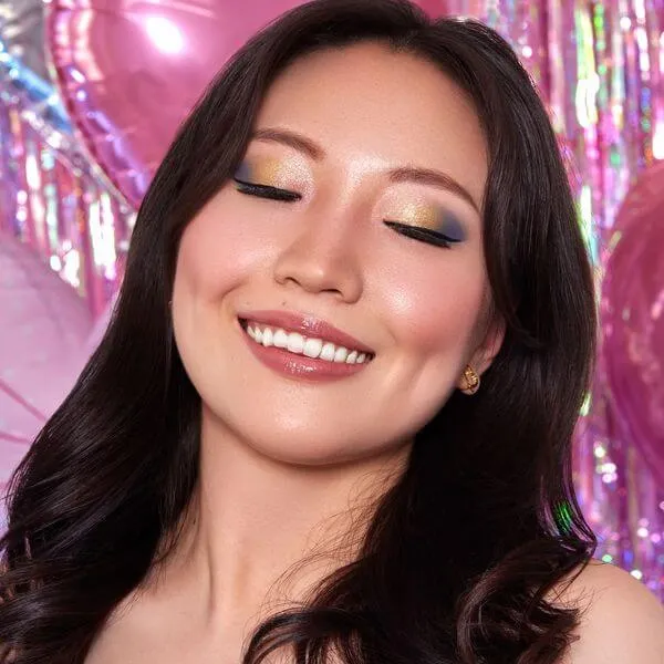 Moira Beauty Adventure Pressed Pigment Palette
