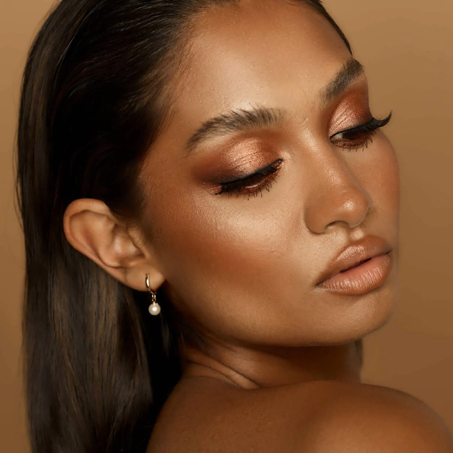 Nude & Neutral Eyeshadow Palette | Rich