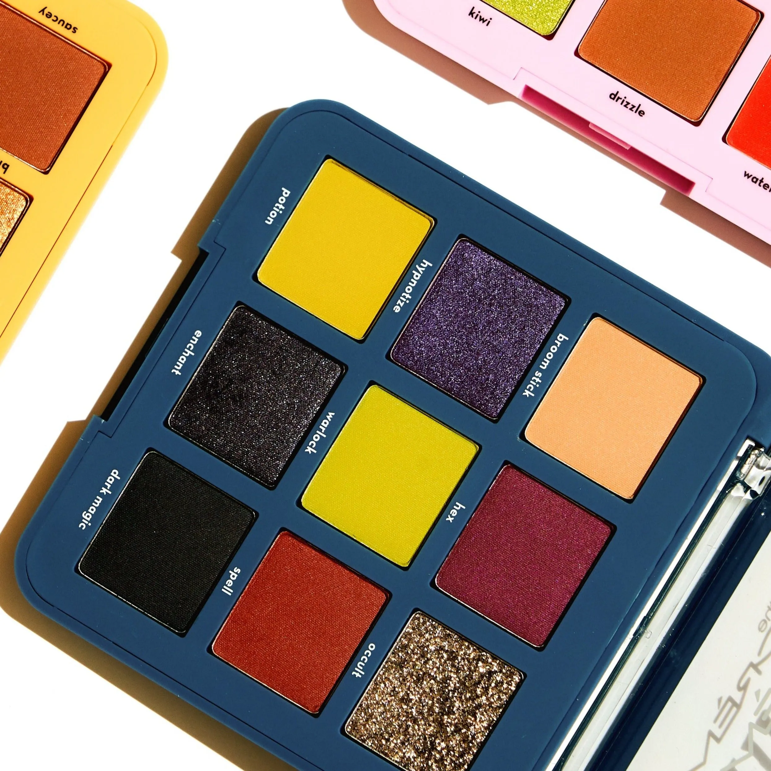"Sup Witch?" Eyeshadow Palette