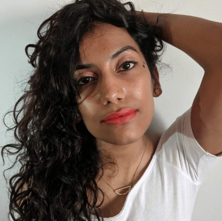 SATIN MATTE Lipstick Coral Dramatist 05 | Ultra LIGHT & COMFORTABLE | ENRICHED WITH PLANT OILS